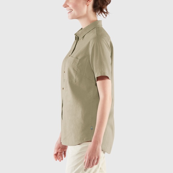 BNWT Övik Travel Shirt SS W Colour: Sand Stone - Picture 5 of 5